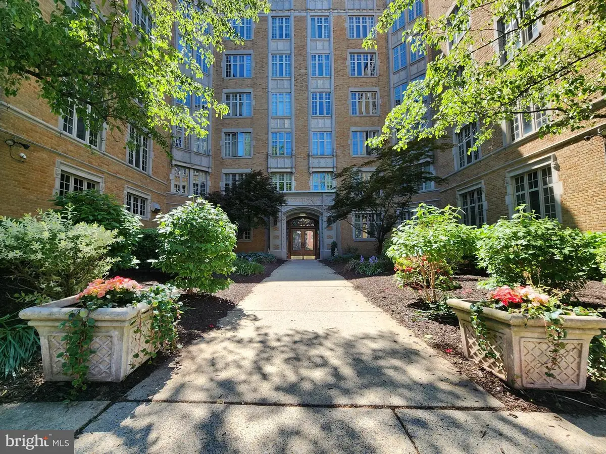 1525 N Front St, Harrisburg, PA 17102 - #1
