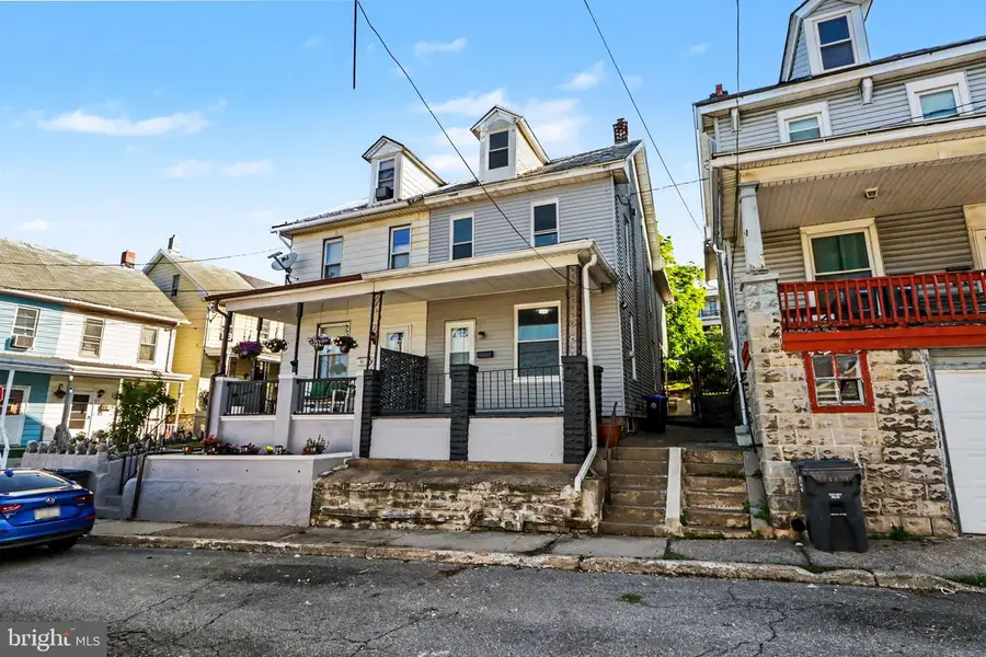 43 Penn St, Steelton, PA 17113 - #2