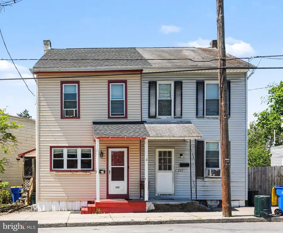 255 N Pine St, Middletown, PA 17057 - #2