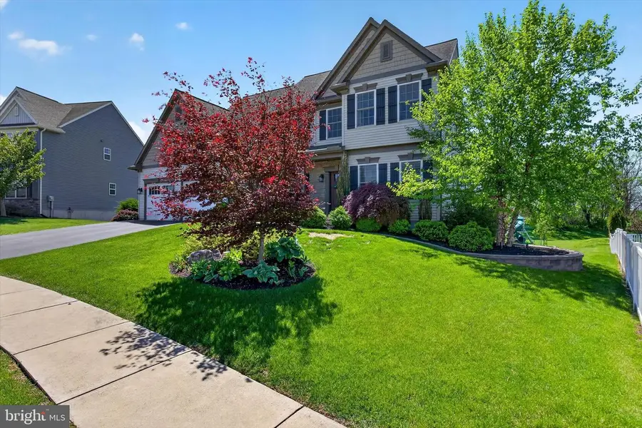 141 Vista Dr, Hummelstown, PA 17036 - #3