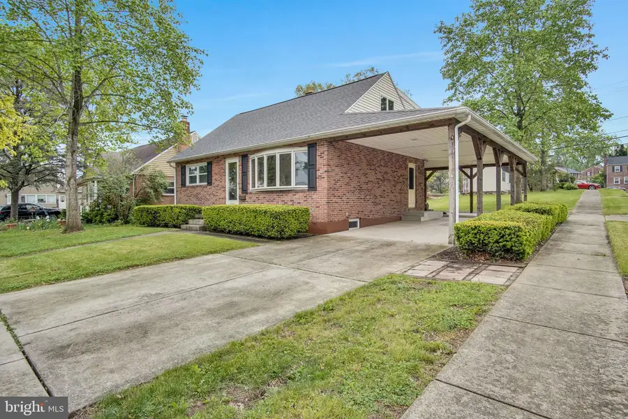 350 E Roosevelt Ave, Middletown, PA 17057 - #3