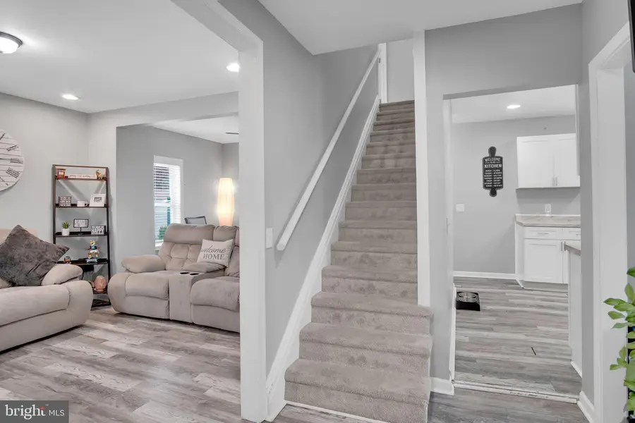 501 Bessemer St, Steelton, PA 17113 - #3