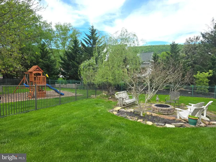 4106 Kingswood Ct, Harrisburg, PA 17112 - #3