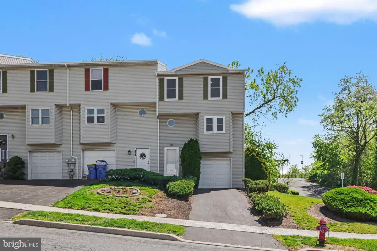 101 Chartwood Dr, Harrisburg, PA 17111 - #1