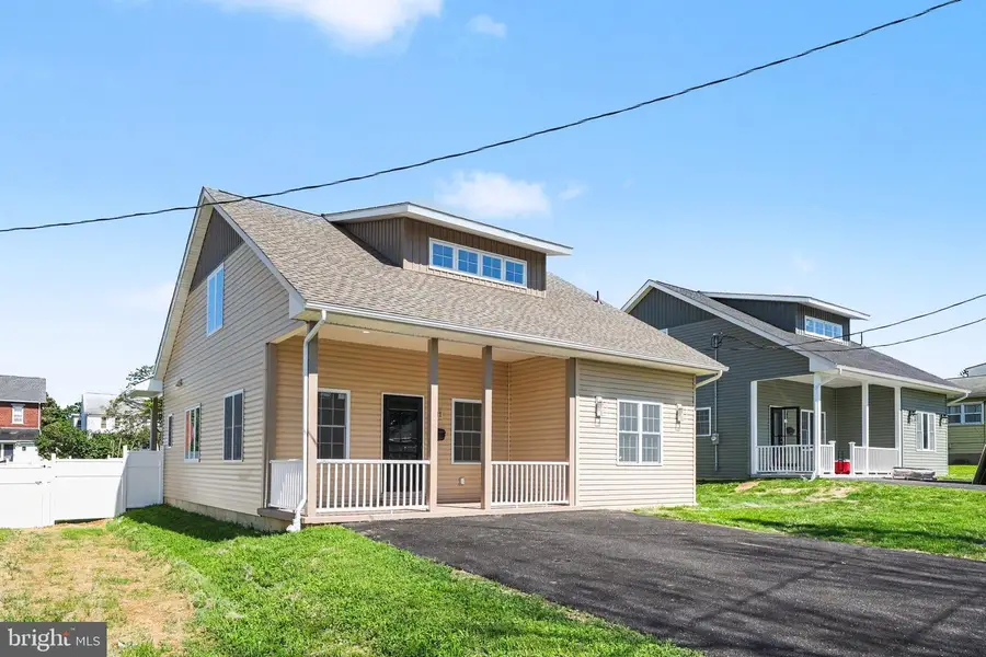 1017 Chambers St, Harrisburg, PA 17113 - #3