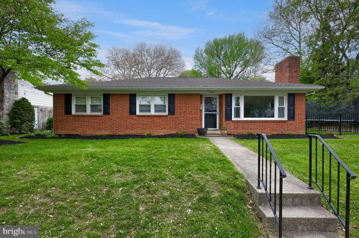 43 Oak Ln, Hershey, PA 17033 - #1
