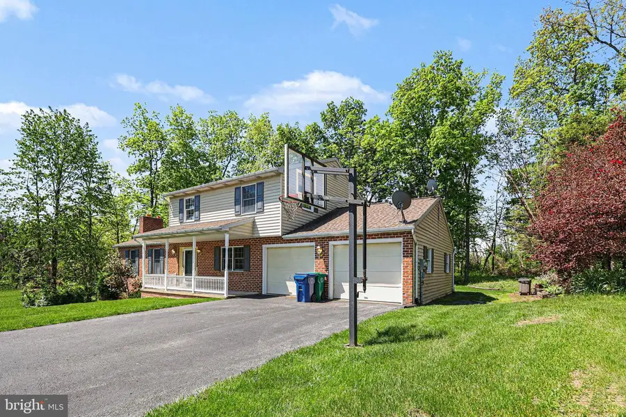 802 Leeds Ct, Harrisburg, PA 17112 - #2