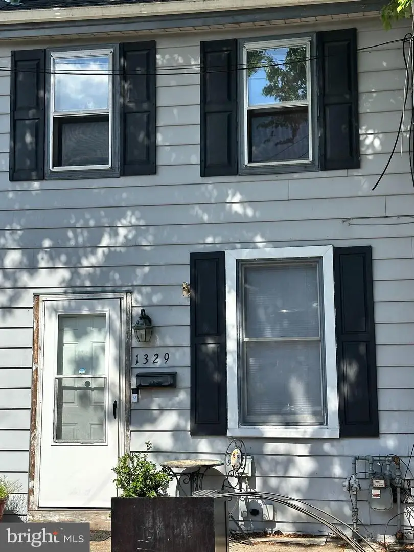 1329 Bartine St, Harrisburg, PA 17102 - #1