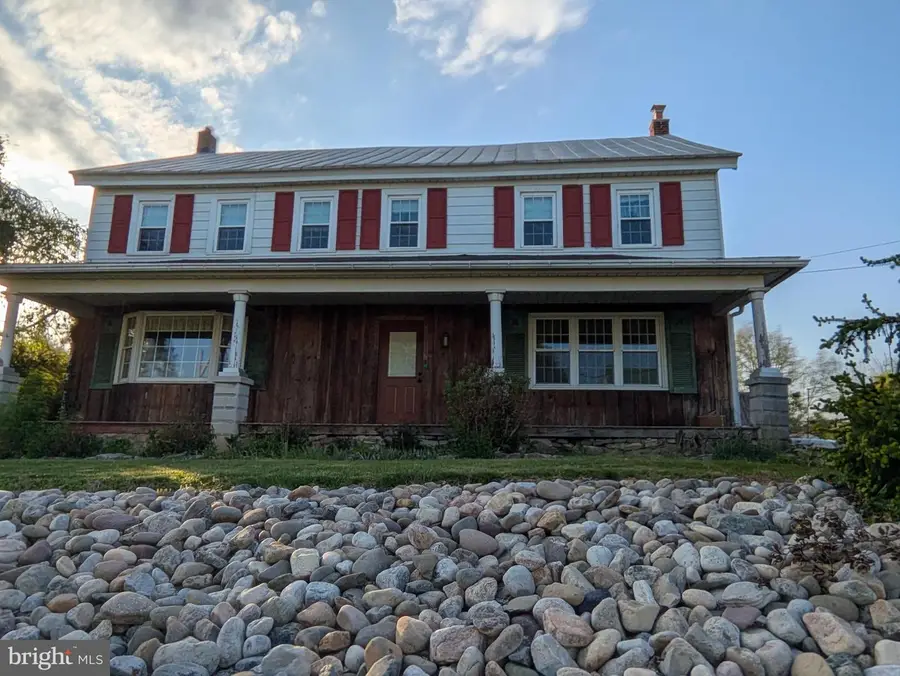 8690 Jonestown Rd, Grantville, PA 17028 - #2