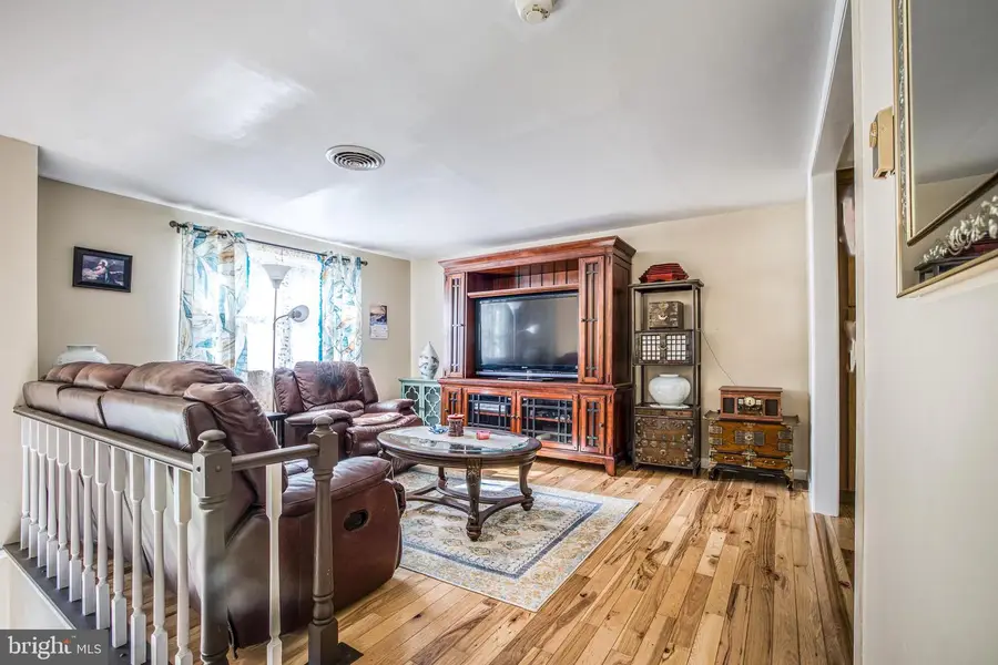 471 Lumber St, Middletown, PA 17057 - #3