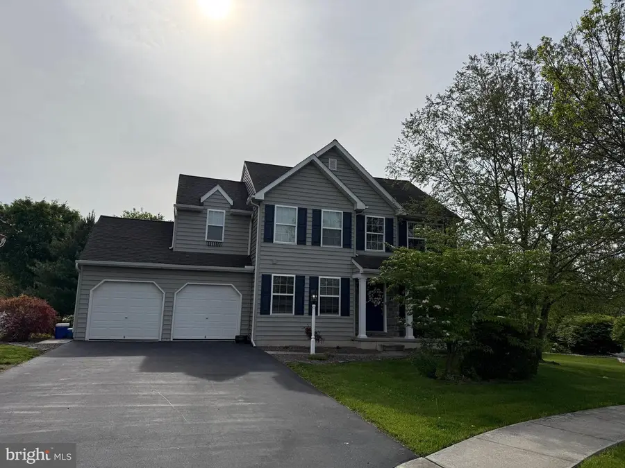 1805 Boxwood Cove, Palmyra, PA 17078 - #2