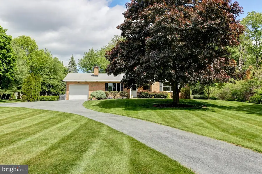 1082 Trail Rd, Hummelstown, PA 17036 - #3