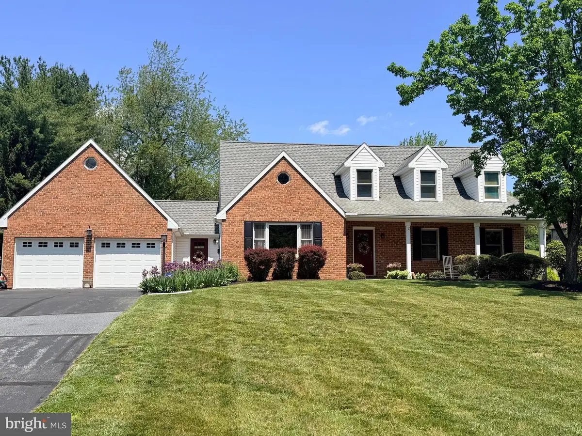 10 Stoudt Rd, Hummelstown, PA 17036 - #1