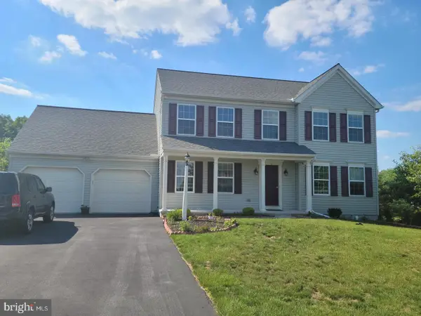 7777 Manada Creek Dr, HARRISBURG, PA 17112