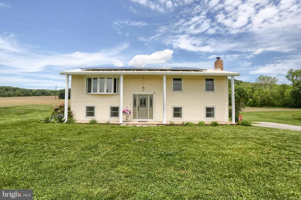 95 Pawnee Ln, Halifax, PA 17032 - #1