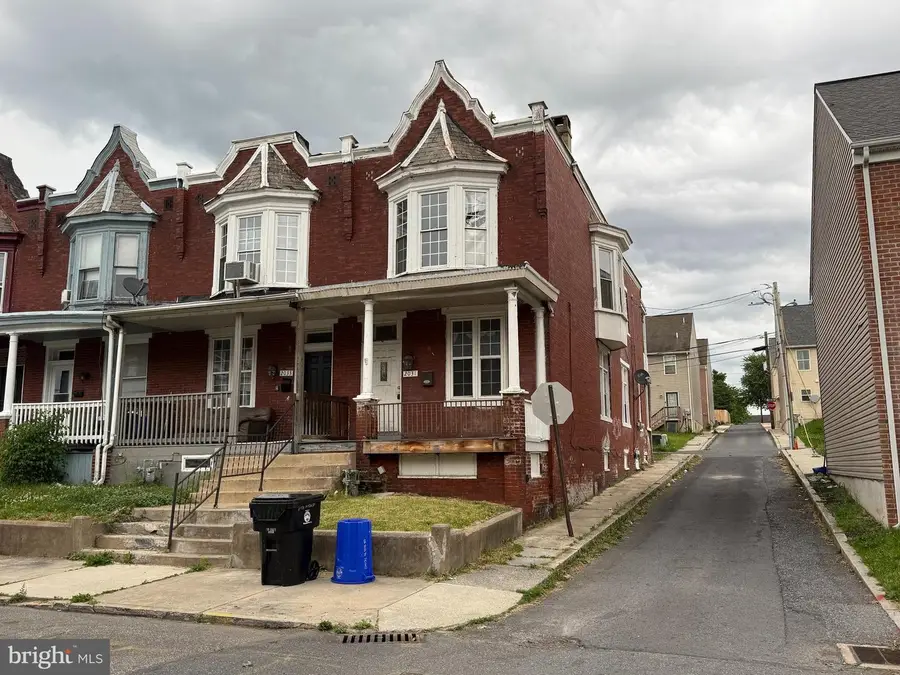 2031 N 4th St, Harrisburg, PA 17102 - #2