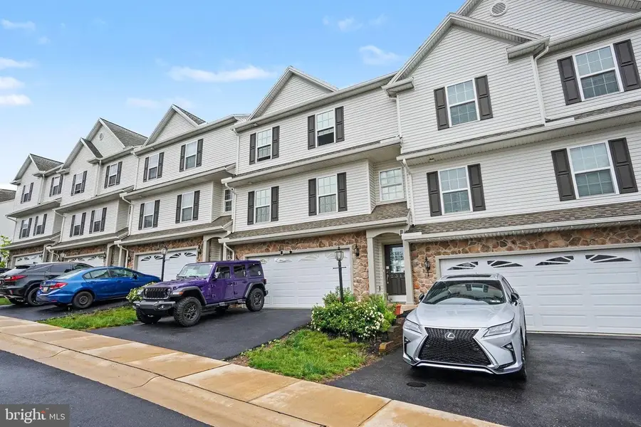 2318 Bartlett Rd, Harrisburg, PA 17110 - #2