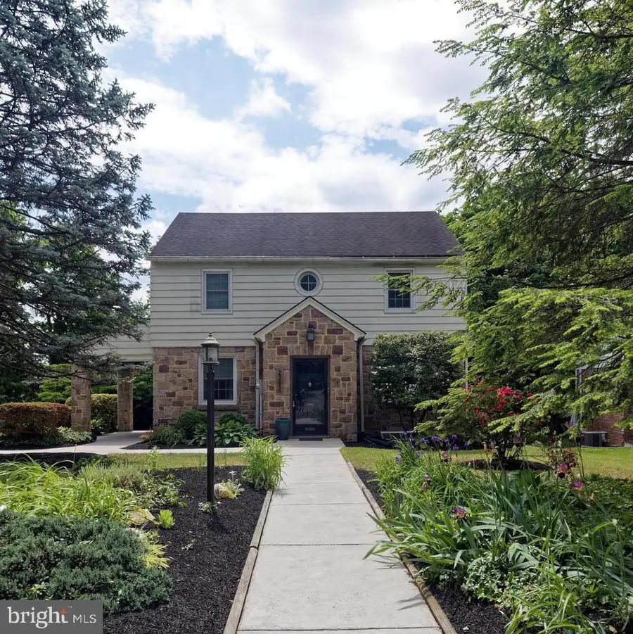 2343 Rudy Rd, Harrisburg, PA 17104 - #2