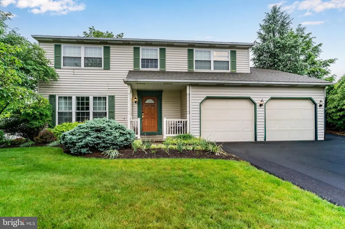 4624 Laurel Ridge Dr, Harrisburg, PA 17110 - #1