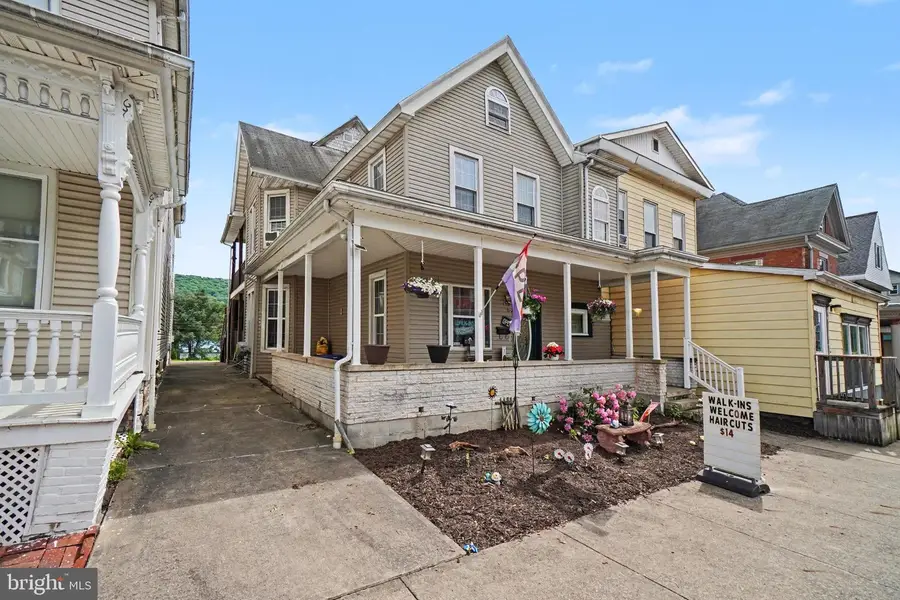 282 Union St, Millersburg, PA 17061 - #2