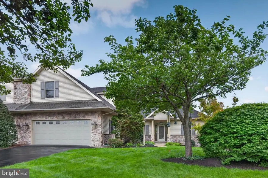 2477 Zell Ct, Hummelstown, PA 17036 - #2