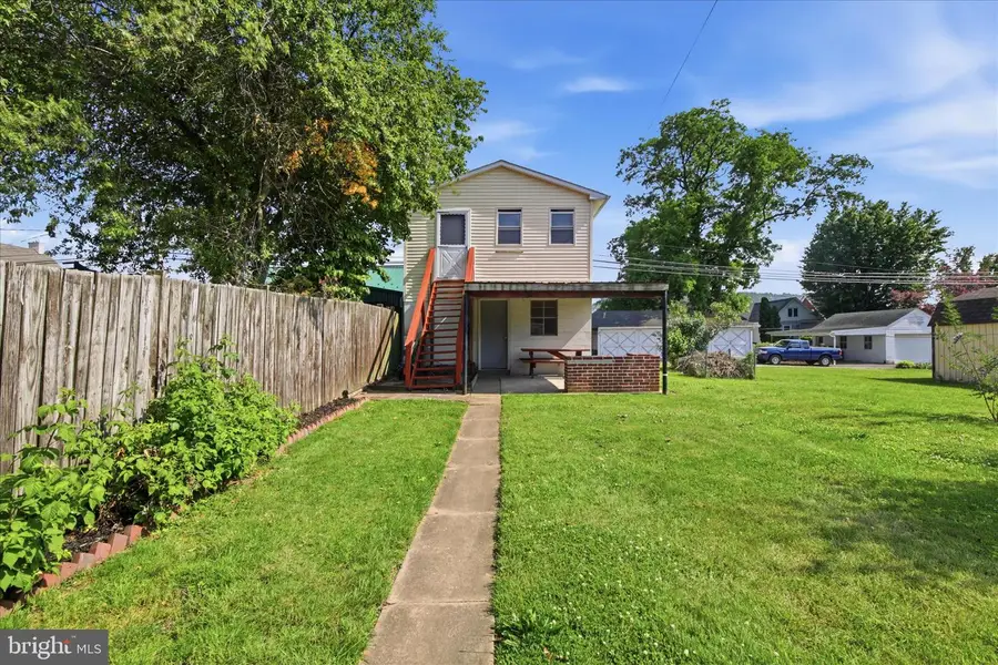 274 Moore St, Millersburg, PA 17061 - #2