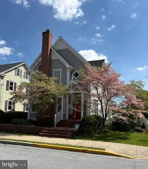 535 W High St, HUMMELSTOWN, PA 17036