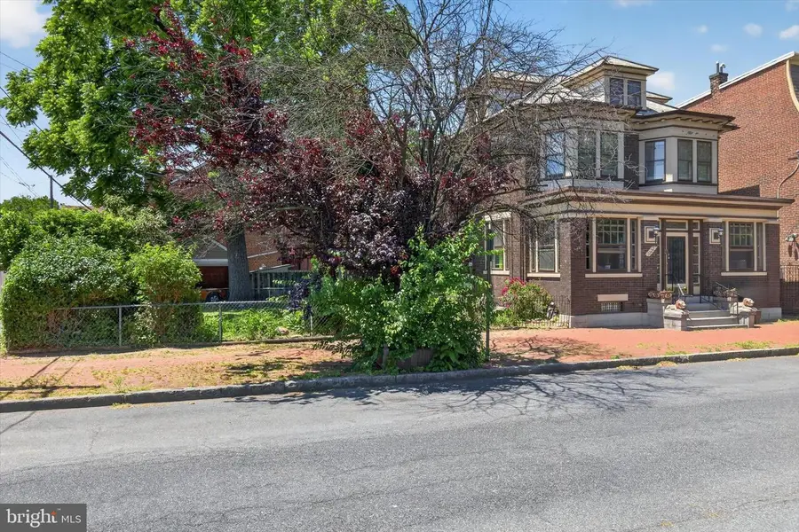 1222 Green St, Harrisburg, PA 17102 - #2