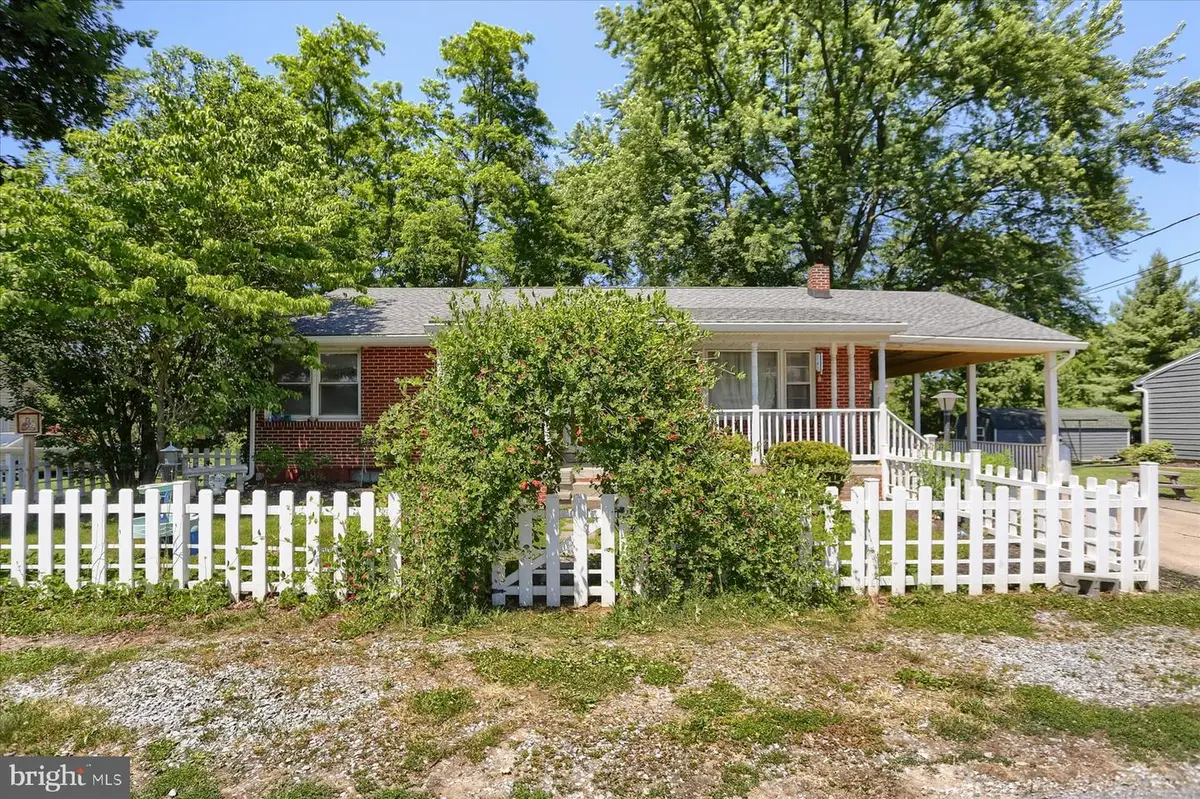 2154 S 3rd Ave, Steelton, PA 17113 - #1