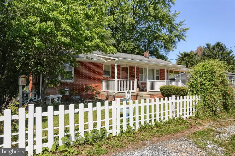 2154 S 3rd Ave, Steelton, PA 17113 - #2