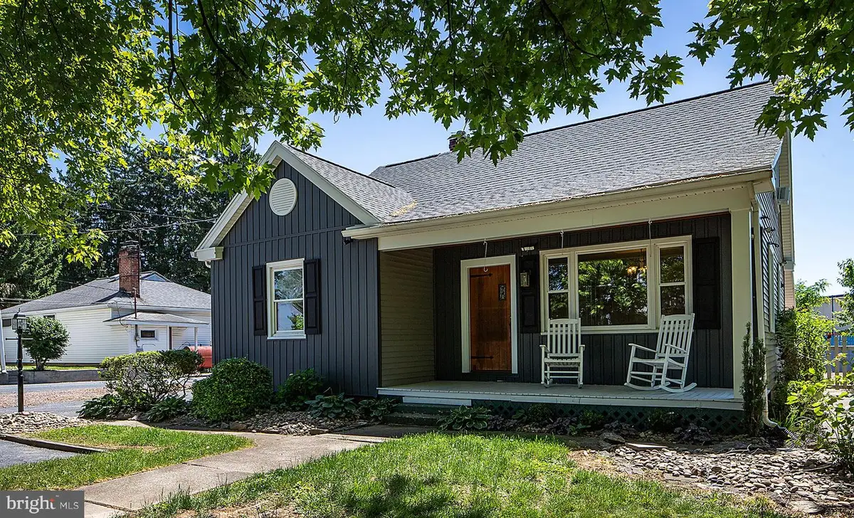 171 S Hanover St, Hummelstown, PA 17036 - #1