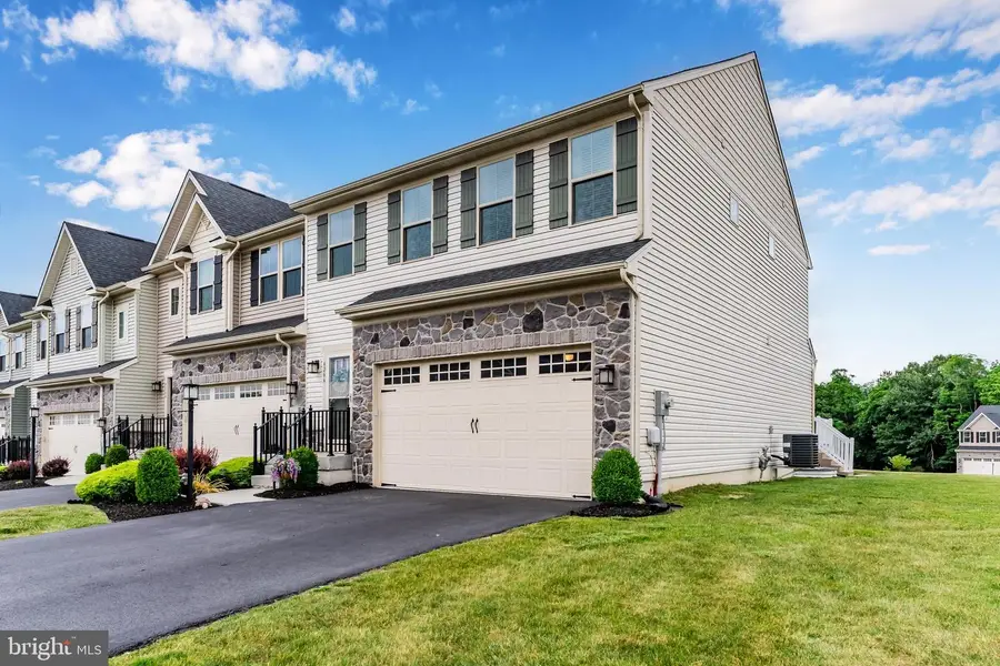 4266 Secretariat St, Harrisburg, PA 17112 - #2