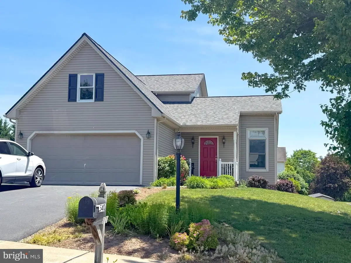 540 S Colony Dr, Middletown, PA 17057 - #1