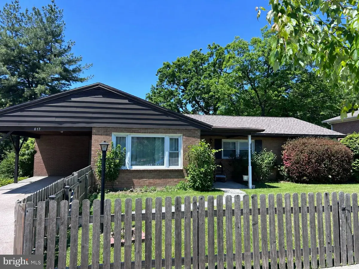 617 Sandra Ave, Harrisburg, PA 17109 - #1
