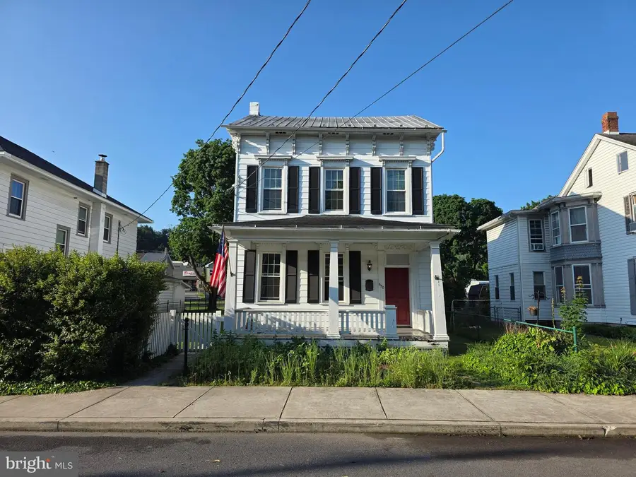 650 N 2nd St, Lykens, PA 17048 - #3