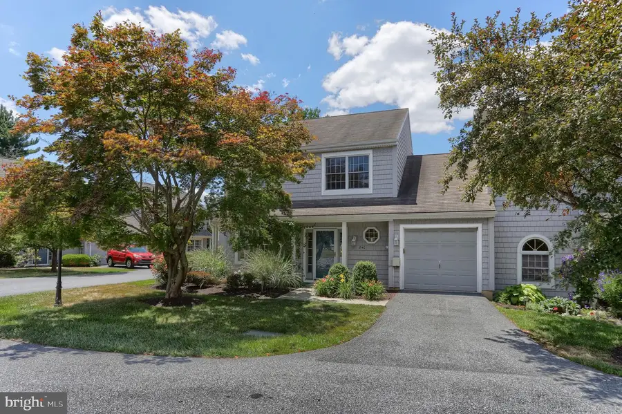 240 Crescent, Hershey, PA 17033 - #3