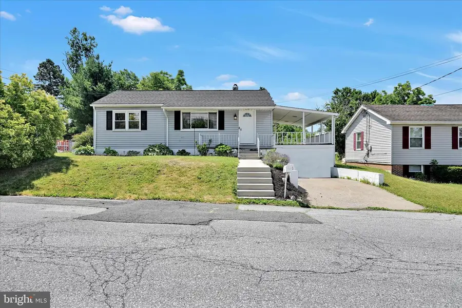 4703 Clarendon St, Harrisburg, PA 17109 - #3