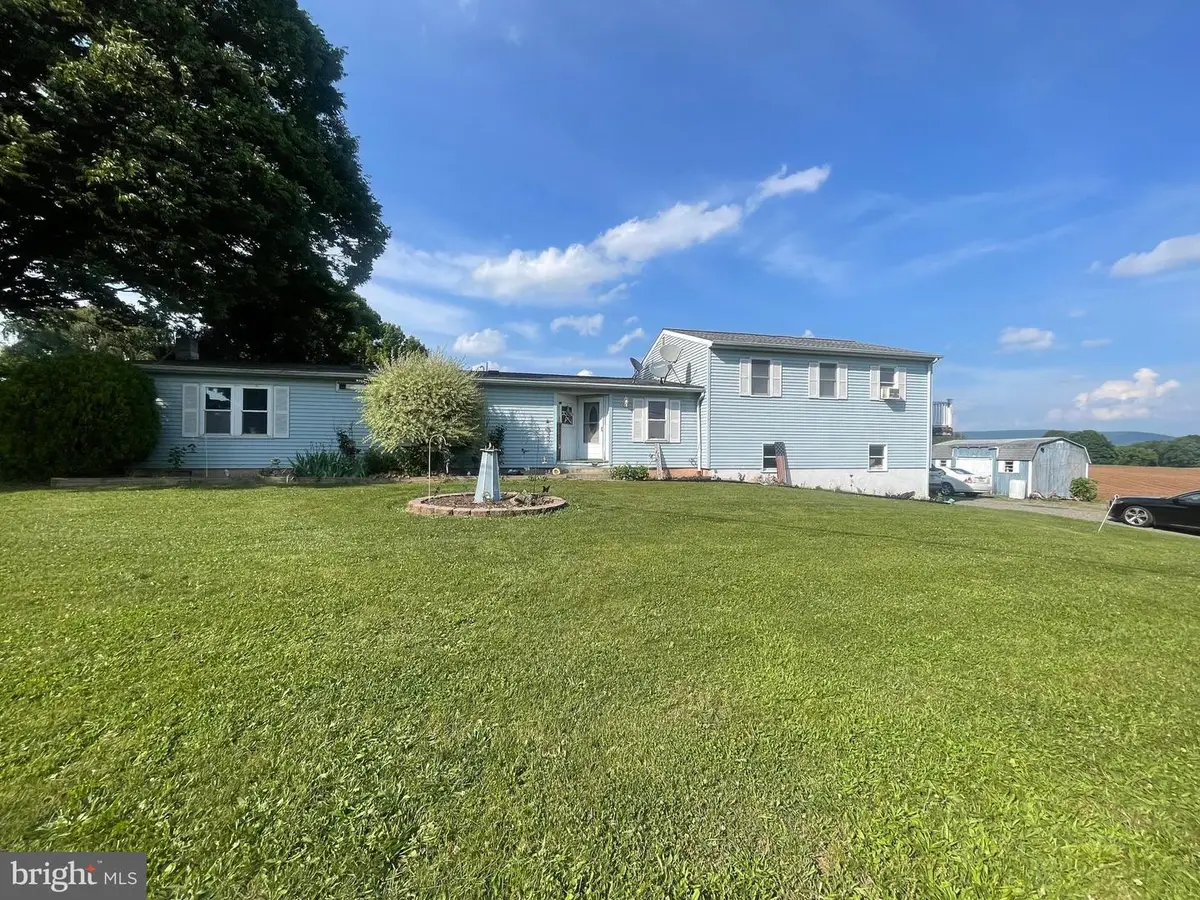 126 Bible Ln, Halifax, PA 17032 - #1