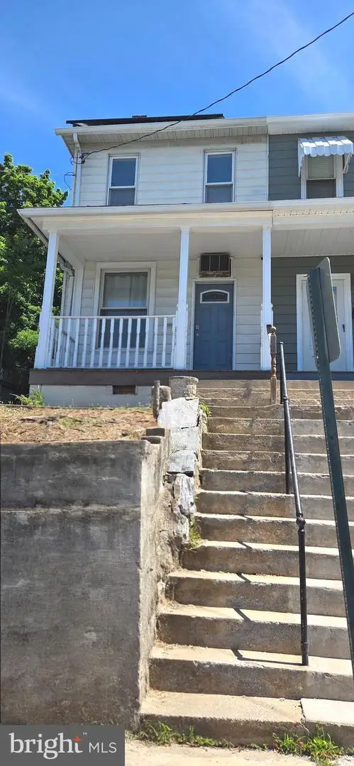 117 Penn St, Steelton, PA 17113 - #2
