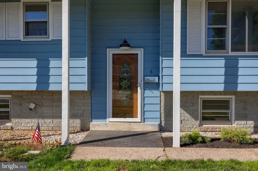 8 Heathglen Rd, Middletown, PA 17057 - #3