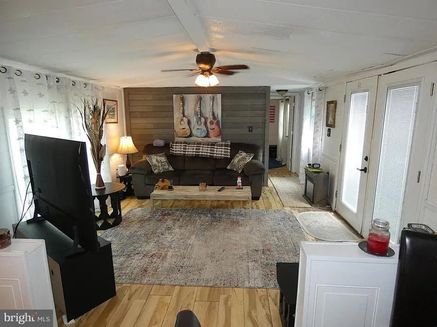 36 Dallas Dr, Grantville, PA 17028 - #2