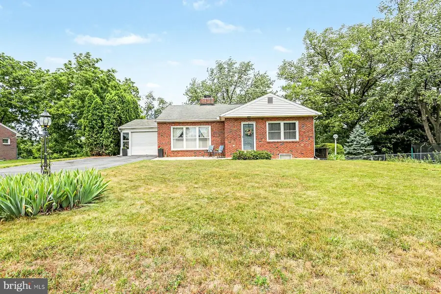 5016 Irene Dr, Harrisburg, PA 17112 - #3