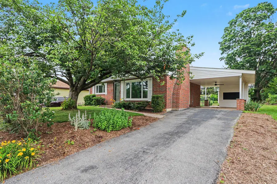 1755 Grove St, Hummelstown, PA 17036 - #2