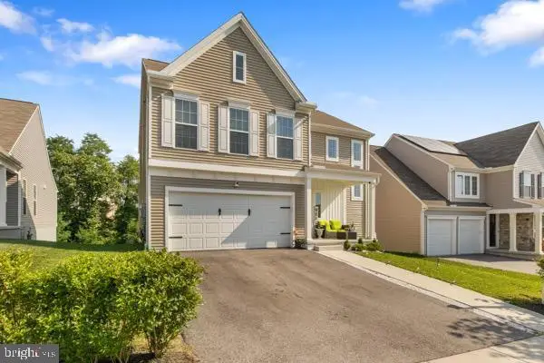 1744 Driftstone Dr, Harrisburg, PA 17110 - #2