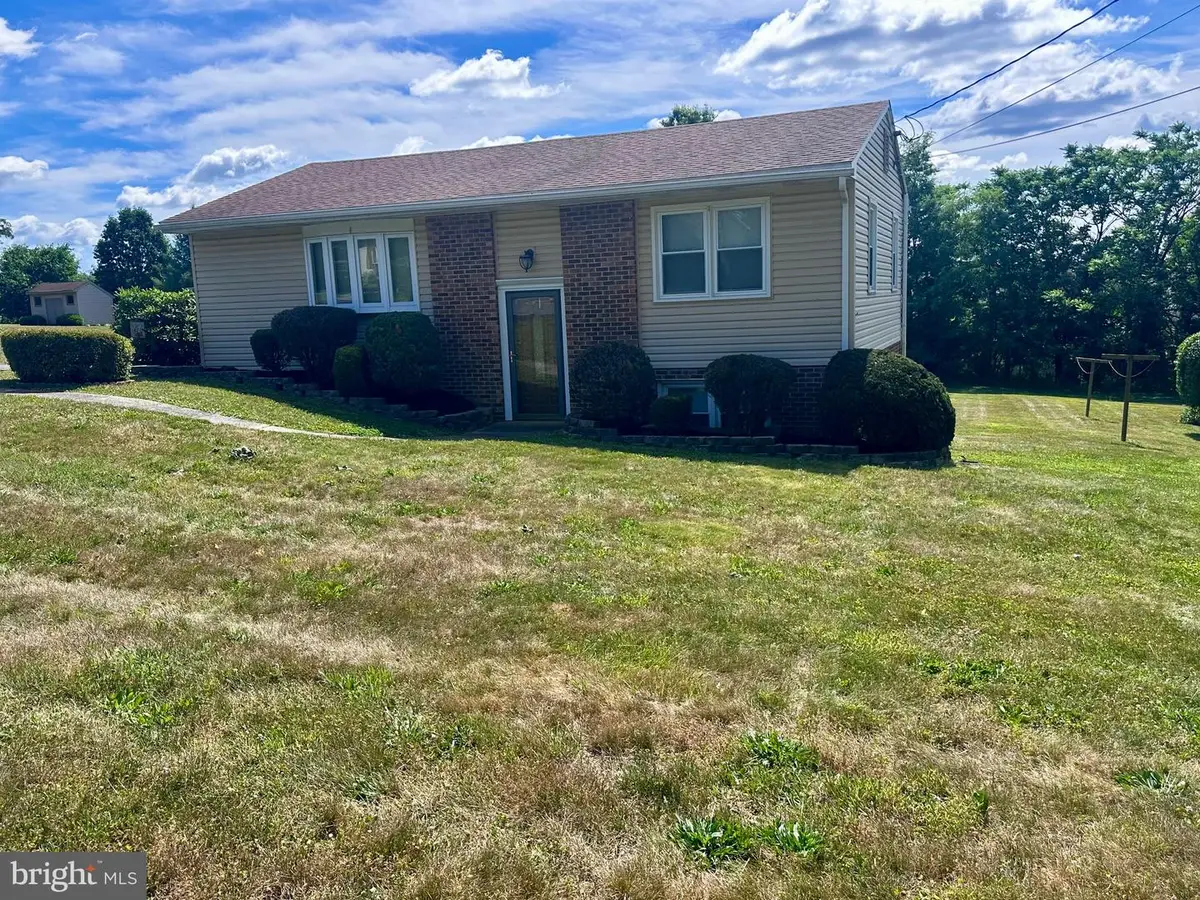 7823 Avondale Ter, Harrisburg, PA 17112 - #1