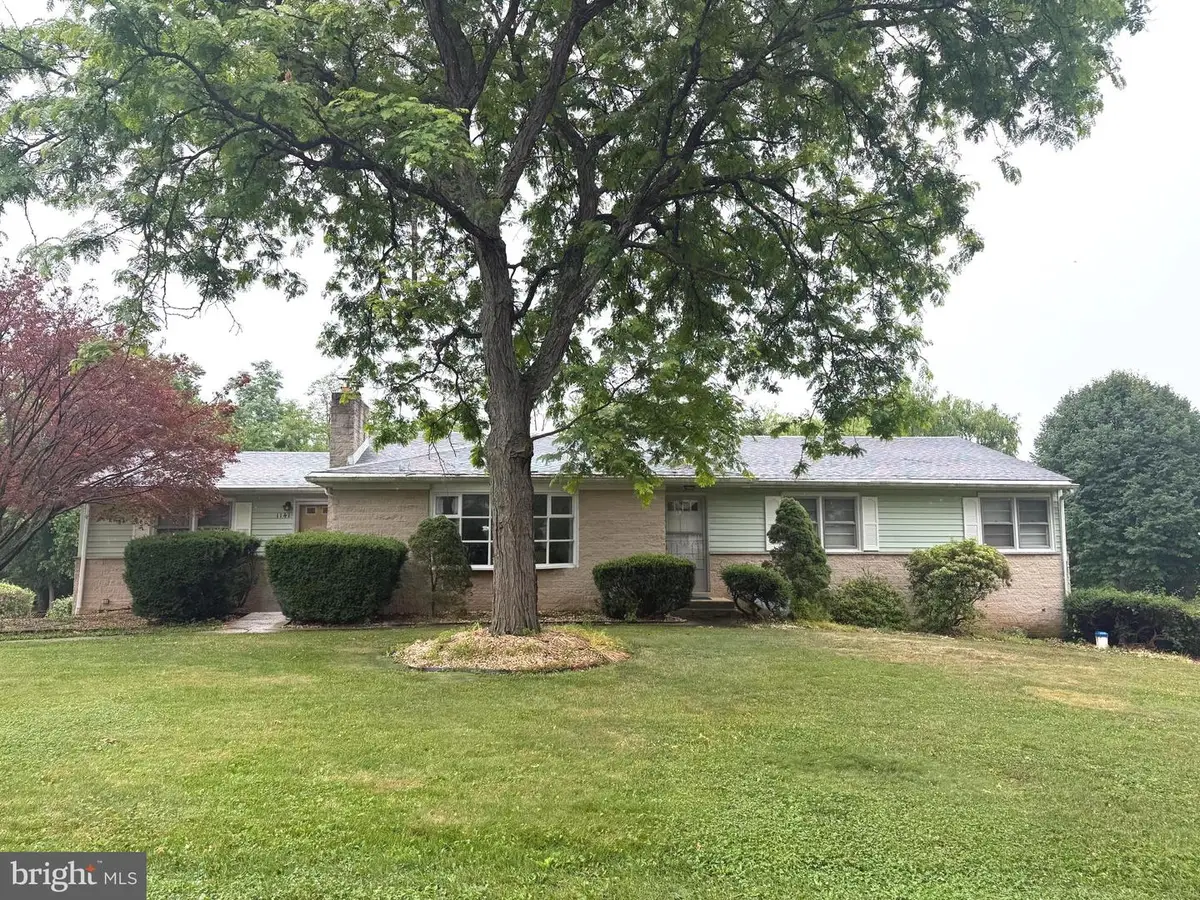 1141 Green Tree Rd, Harrisburg, PA 17112 - #1