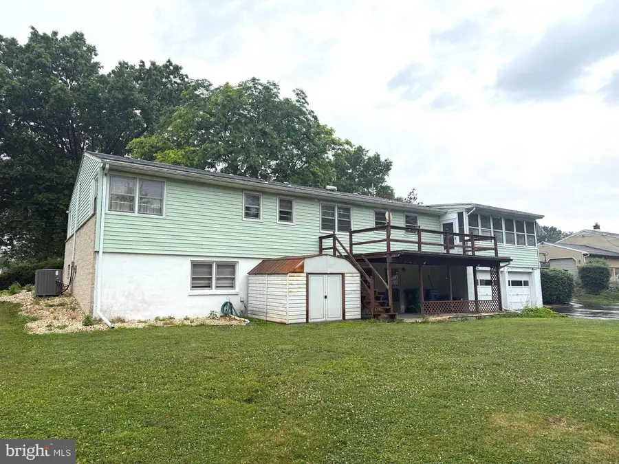 1141 Green Tree Rd, Harrisburg, PA 17112 - #3