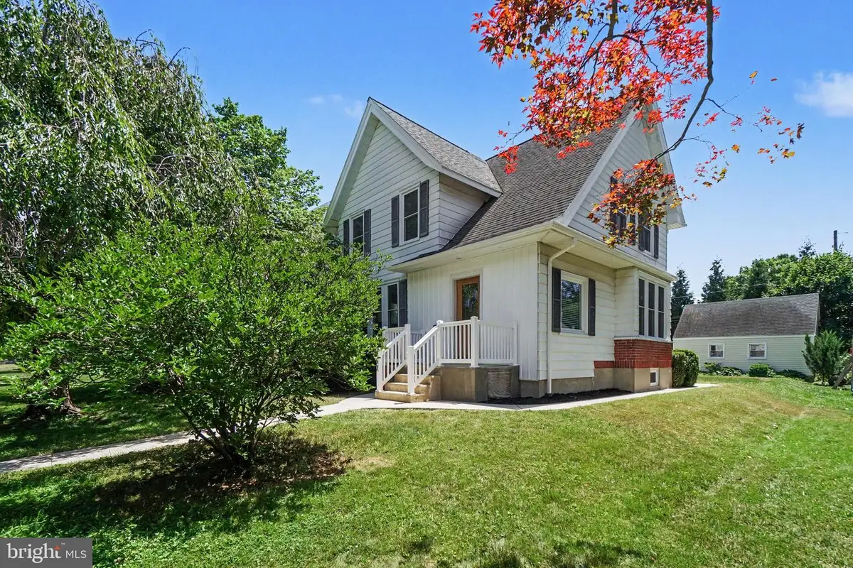 252 E Areba Ave, Hershey, PA 17033 - #1