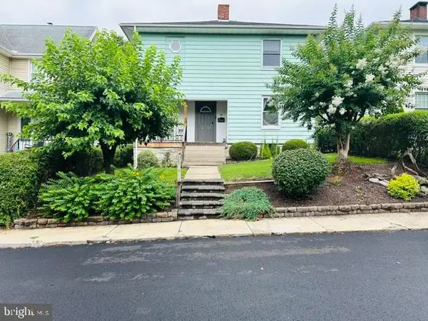 45 Trinidad Ave, HERSHEY, PA 17033