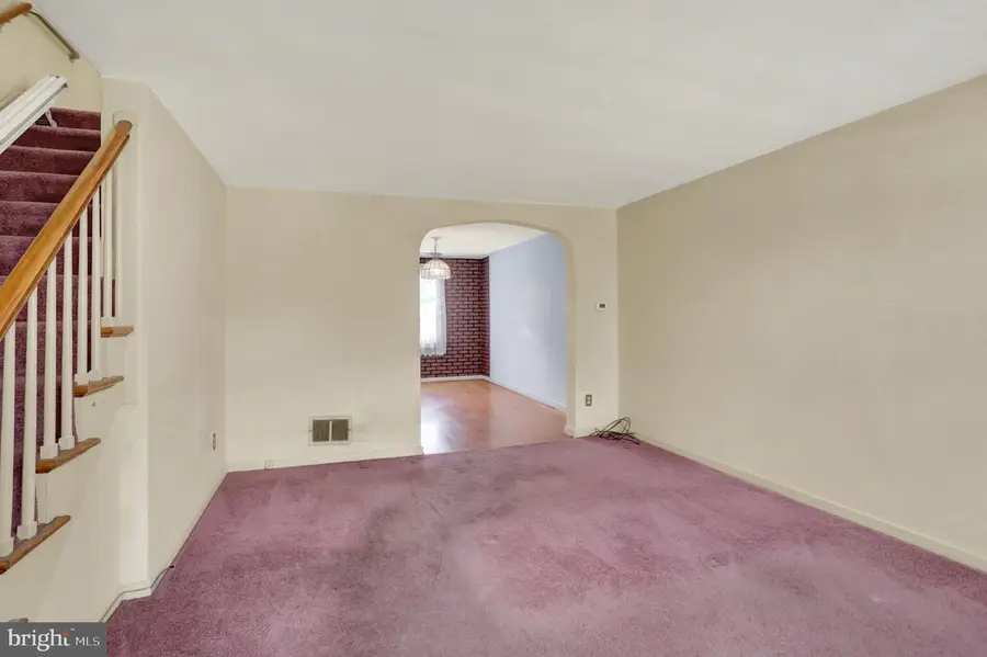 2473 Berryhill St, Harrisburg, PA 17104 - #2